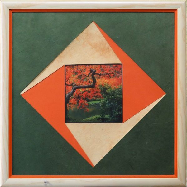 Encadrement arbre/ feuillage rouge et vert anonyme  L42 H42